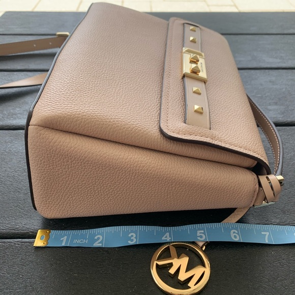 Michael Kors Addison Purse NWT - Picture 6 of 11
